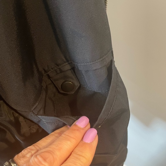 Men’s Gap Nylon Jacket- Deep Navy - Picture 13 of 15